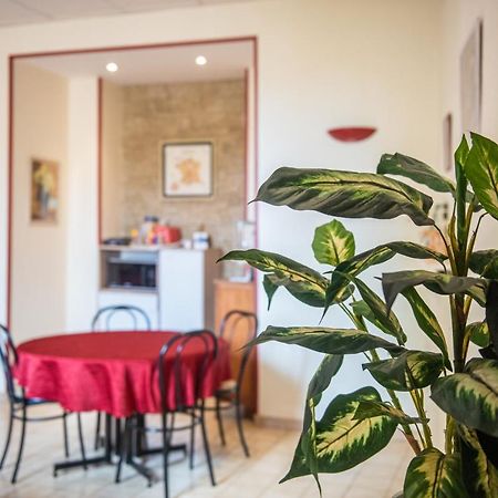 Hotel Du Lez Bollene Ngoại thất bức ảnh